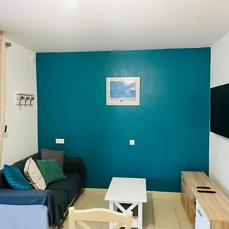 Maisonnette A 2 Pas De La Mer アパート *